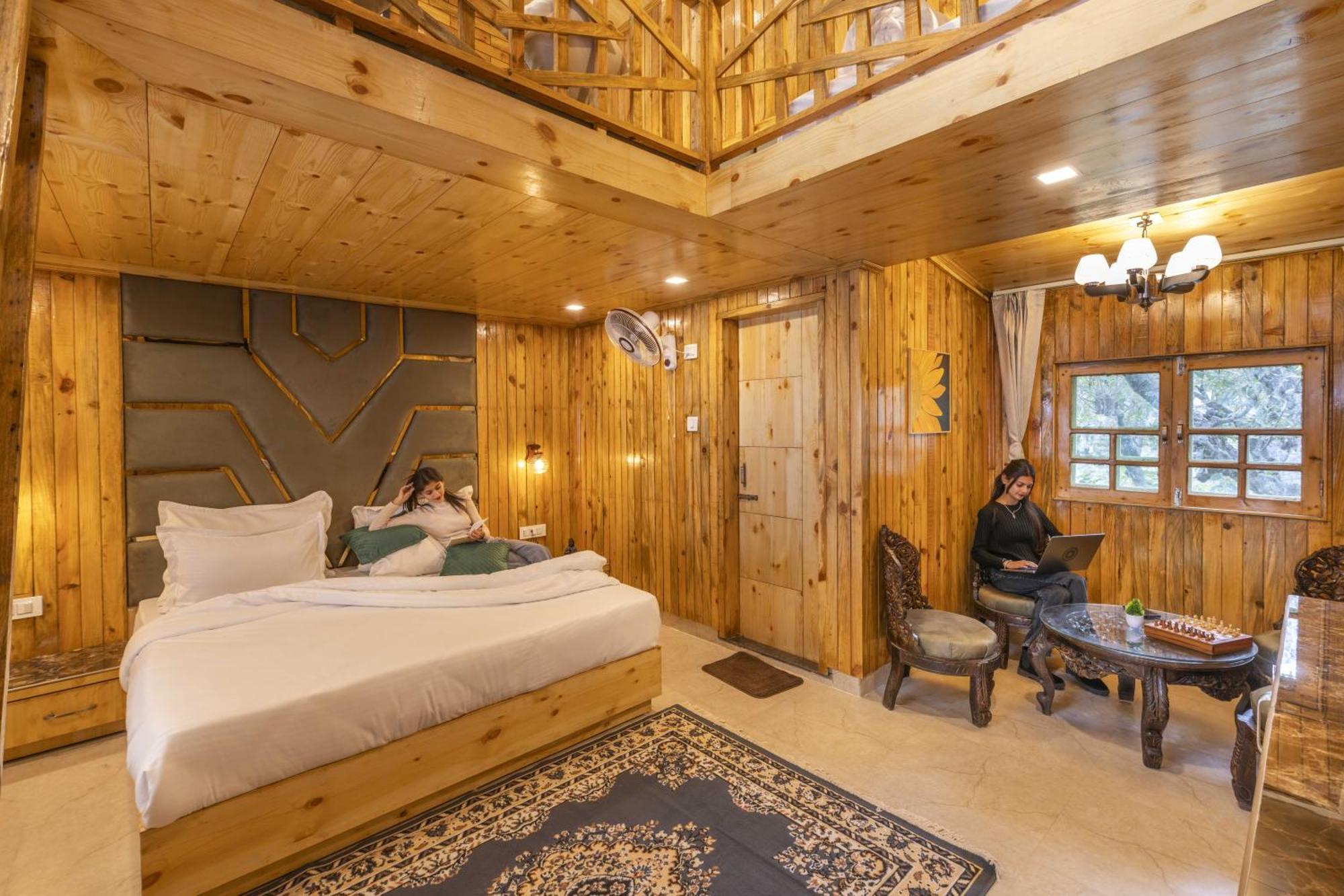 Duplex Quadruple Room